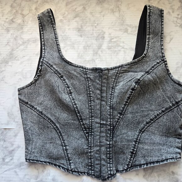 Blashe Crop Top, Denim-Look with Hook Closure Women's Sz M - Picture 1 of 6